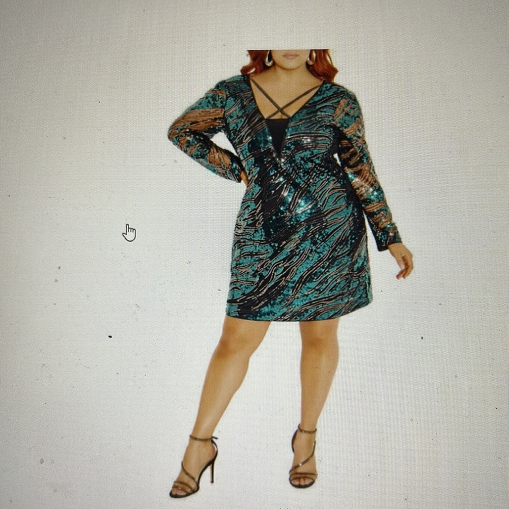 City Chic Divinity Sequins long sleeve dress Emerald/Black. XS/14